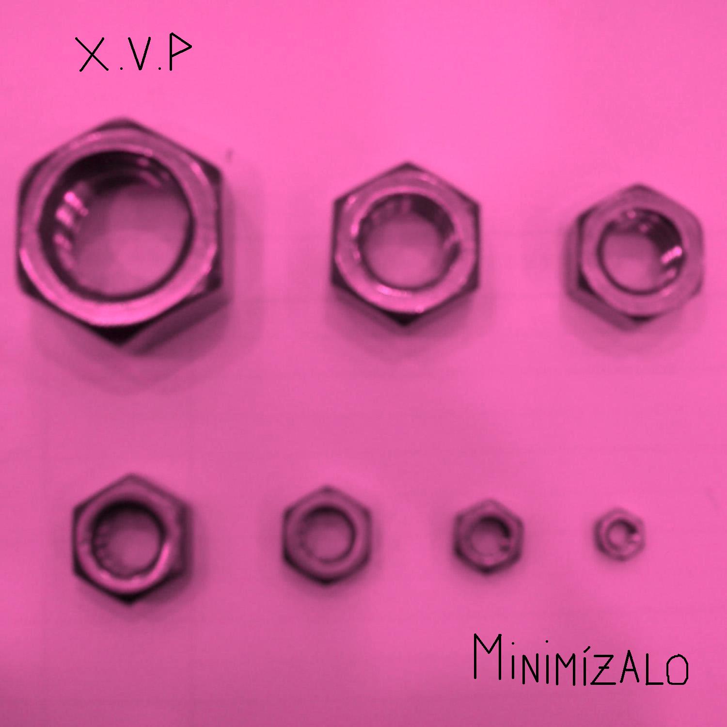 http://www.mixotic.net/mixes/143_-_XVP_-_Minimizalo/cover_large.jpg